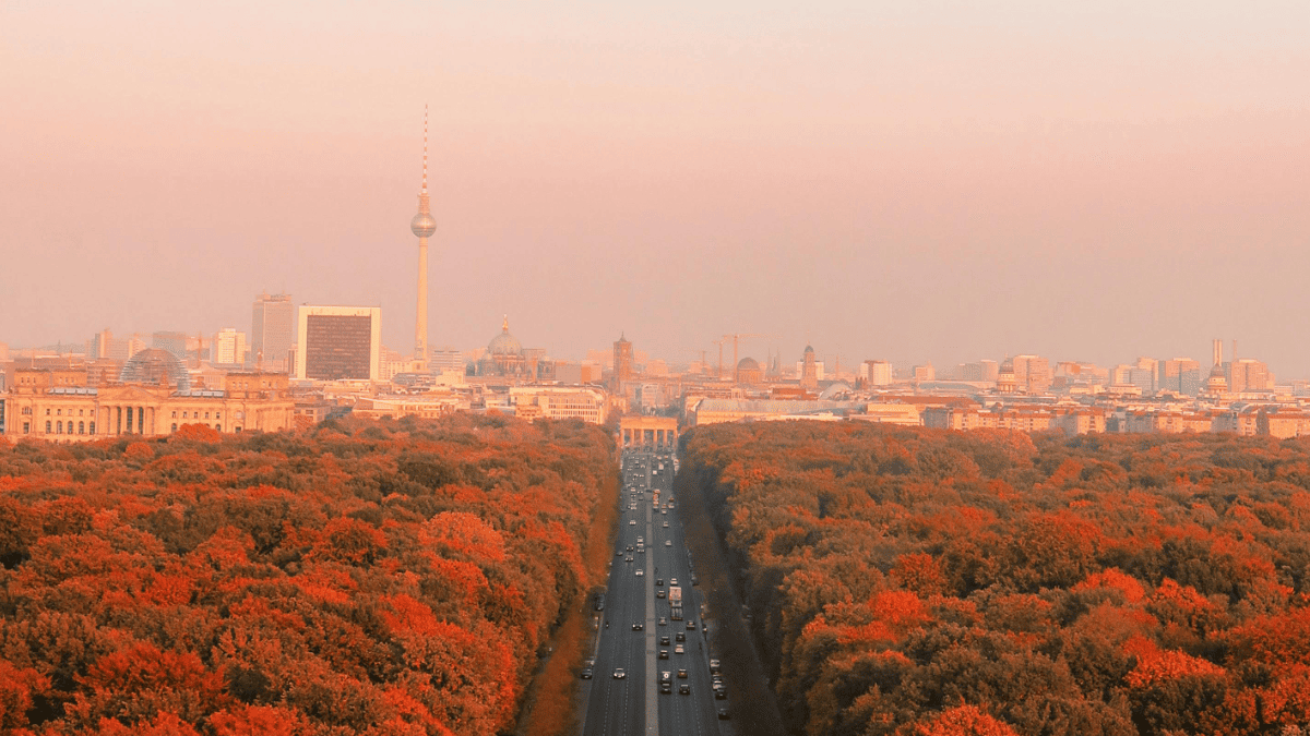 street in Tiergarten during autumn | 10 Things To Do in Berlin This Fall | Berlin Travel Tips