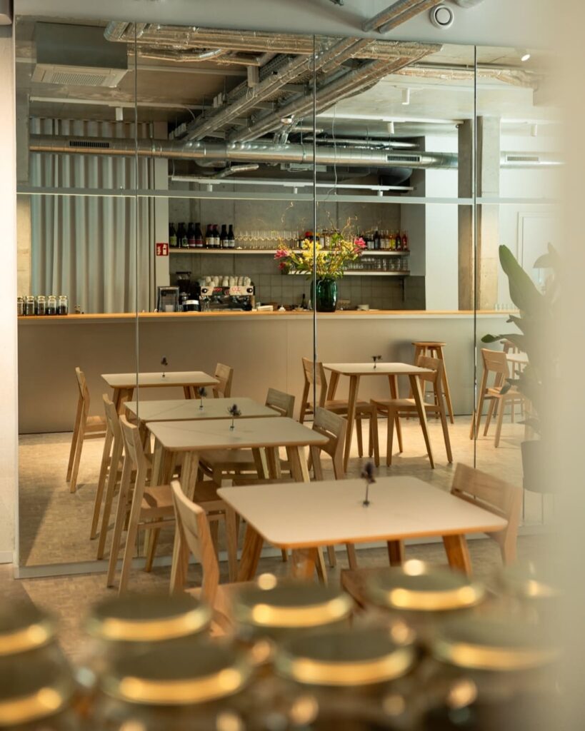 Lotta Tagesbar Charlottenburg Berlin Cafe