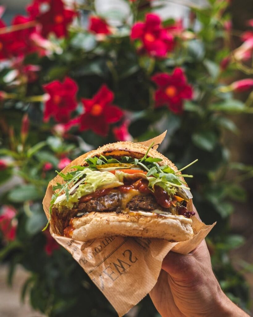 Lia's Kitchen Best Vegan Burgers in Berlin | Vegan Food Guide Berlin
