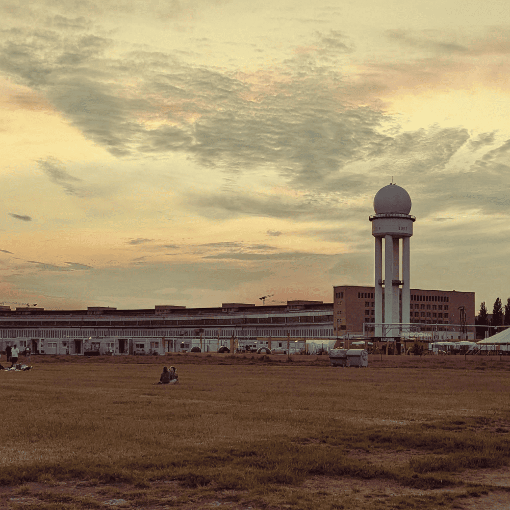 Tempelhofer Feld Neukolln Berlin Photo Spots