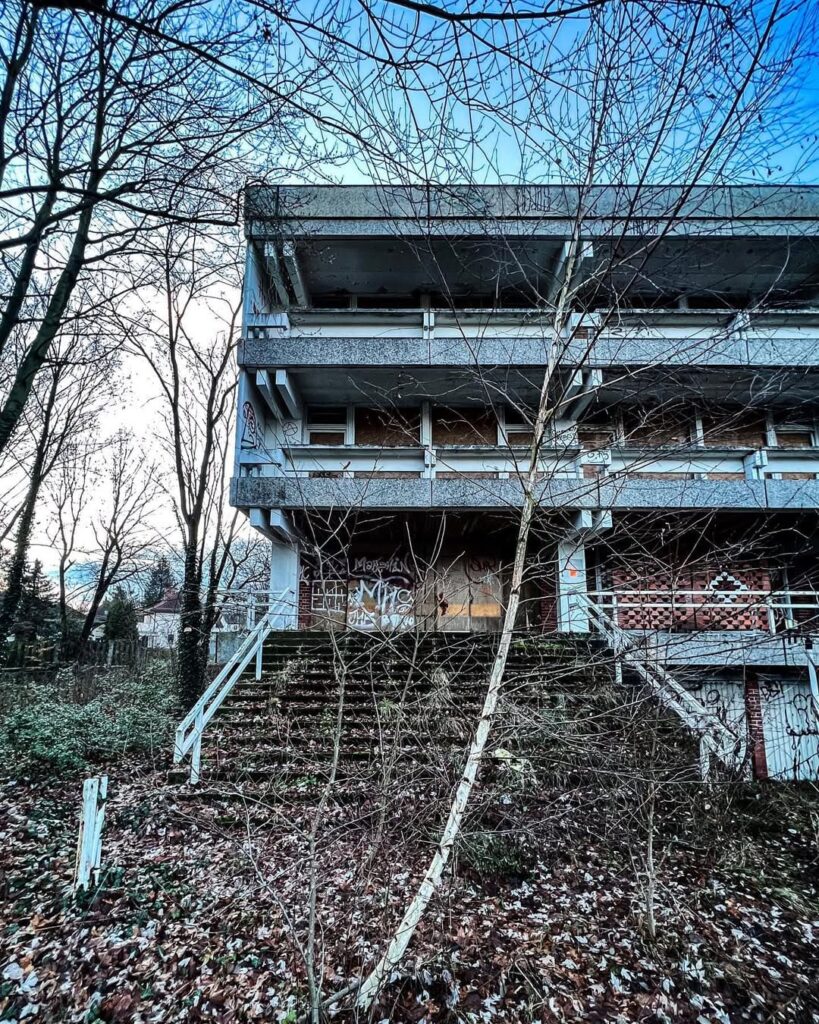 Iraq Embassy | Abandoned Berlin Sanitorium