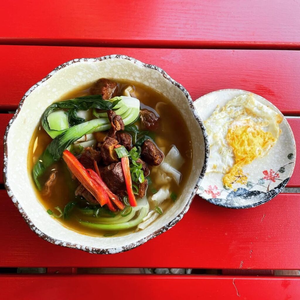 Jade Palast | Best Noodles in Berlin