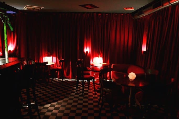 Redrum Art Bar | Weird Bars in Berlin