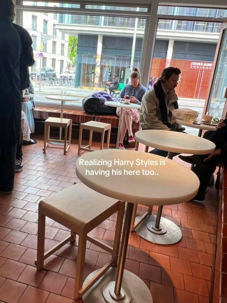 Harry Styles in Berlin | Acid Cafe