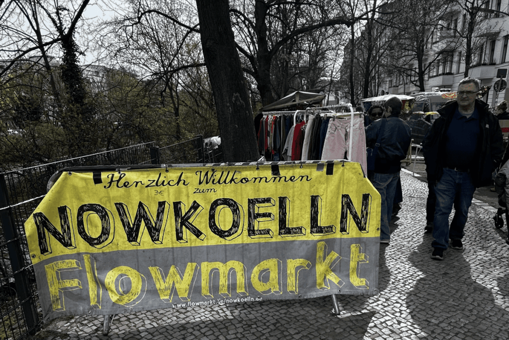 Nowkoelln Flohmarkt Berlin Flea Market